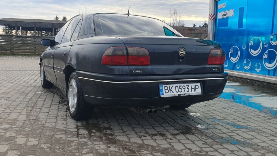Opel Omega B 3.0 MV6
