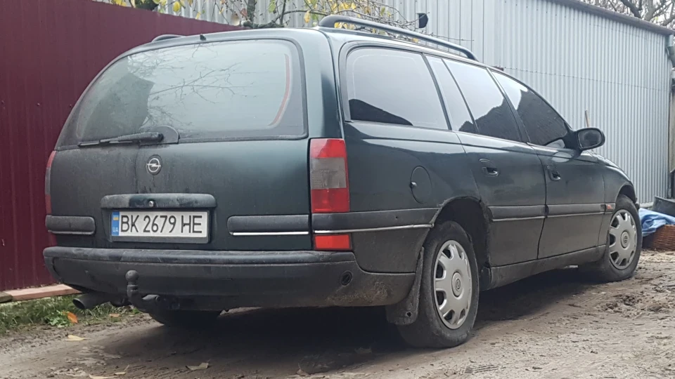 Opel Omega B Caravan 2.5 V6