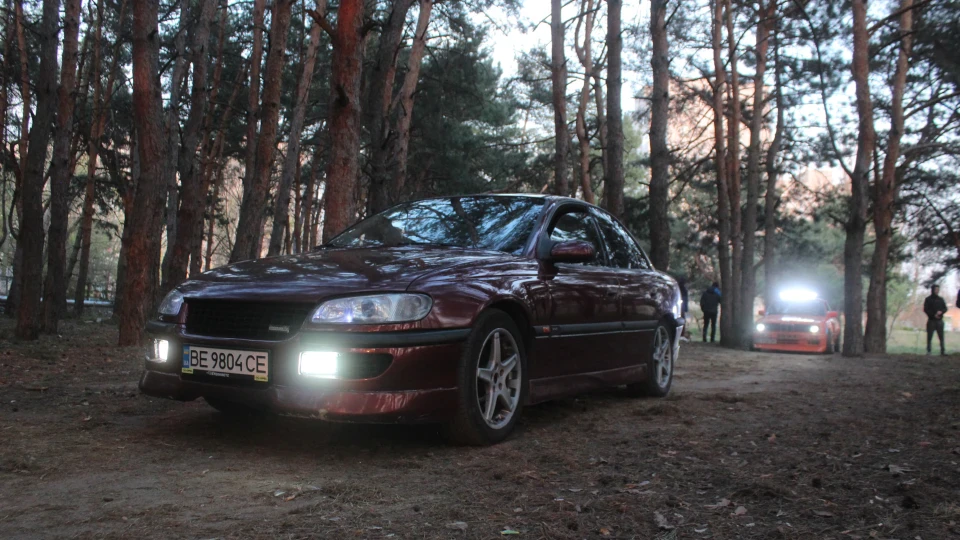Opel Omega B 2