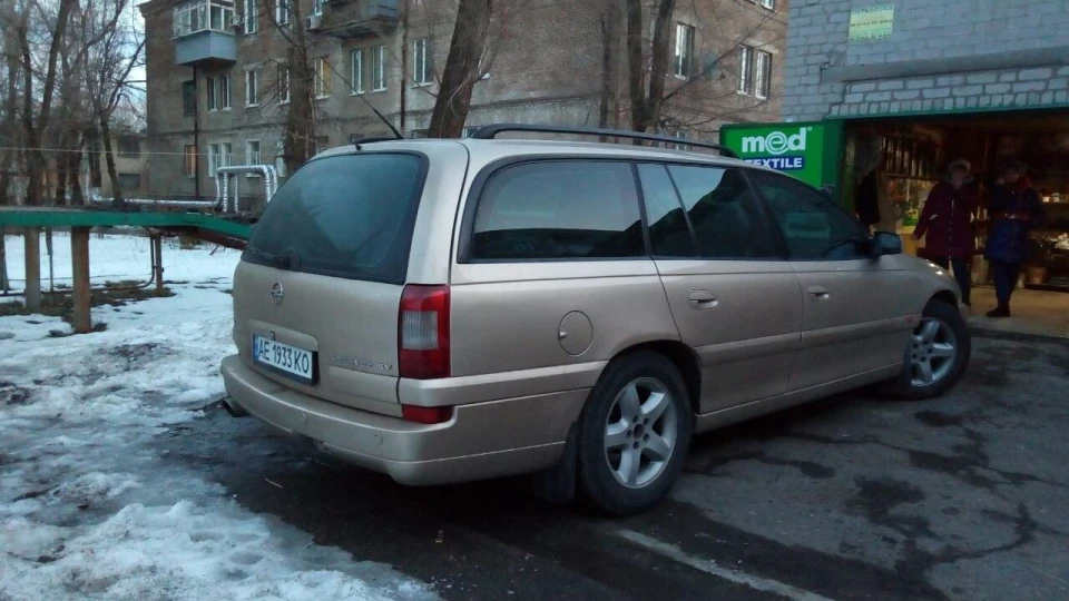 Opel Omega BeigeFrau 2