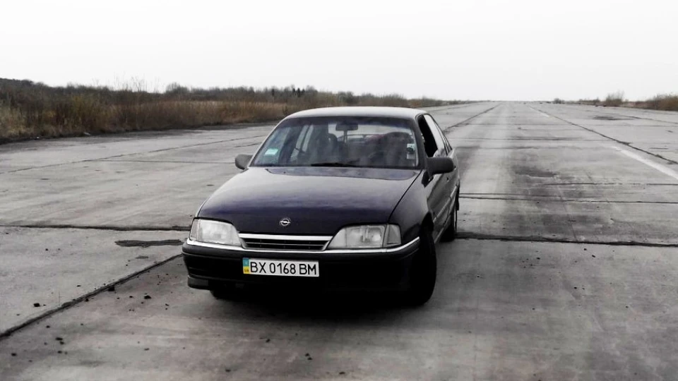Opel Omega C20NE 3
