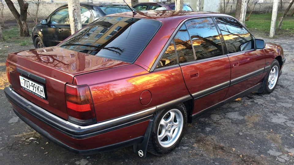 Opel Omega C26NE 5
