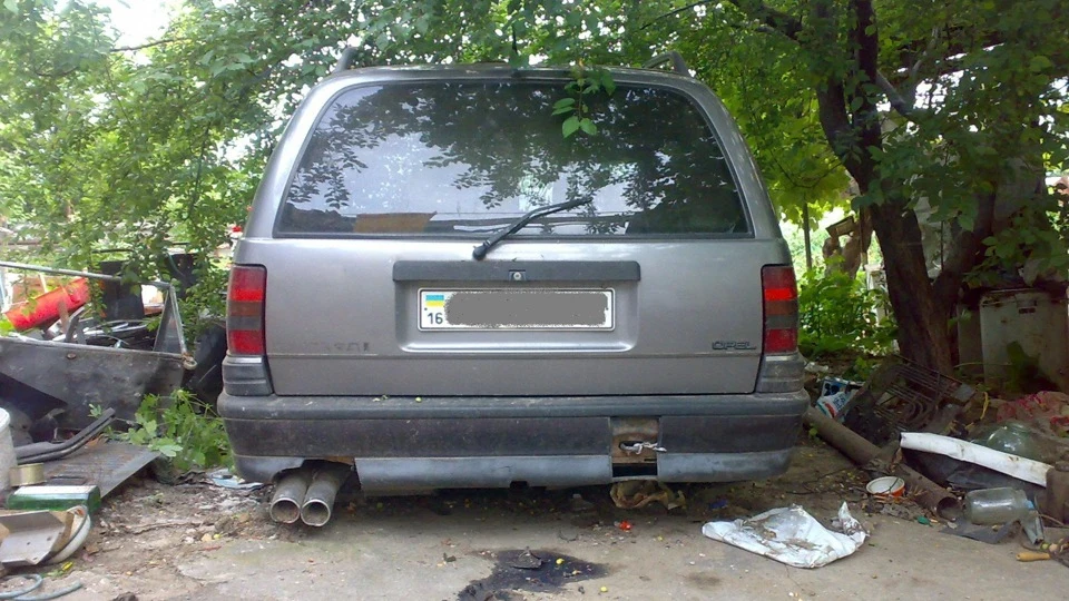 Opel Omega C30SE FULL 3