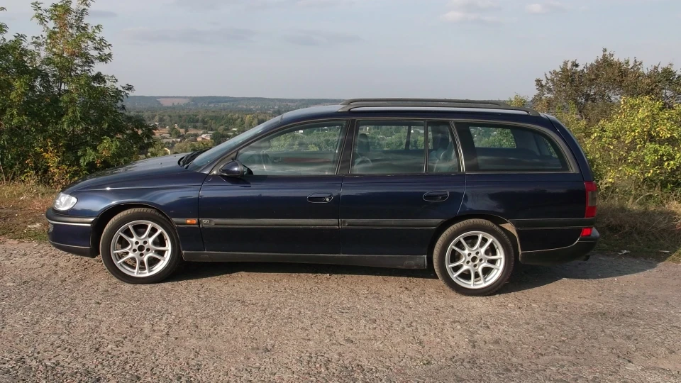 Opel Omega DISING EDITION 3