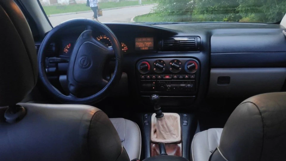 Opel Omega Есмінець 5