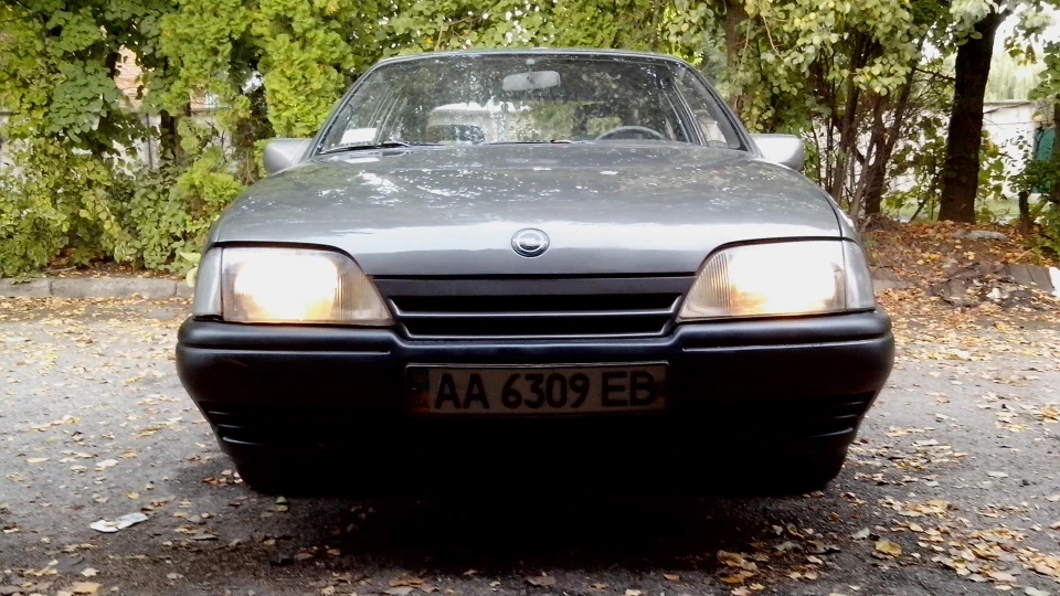 Opel Omega GL 1.8 3