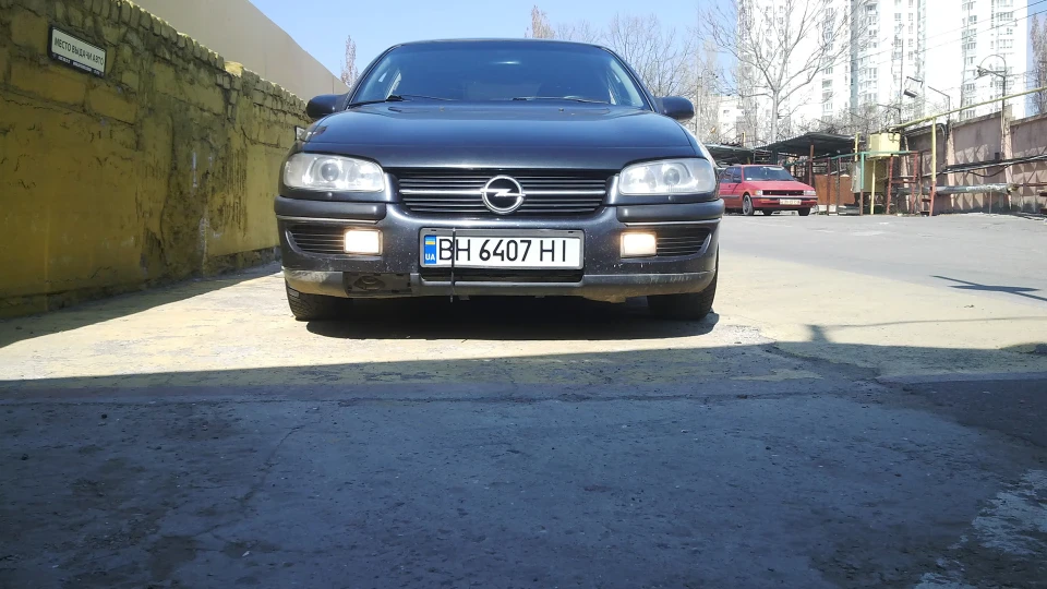 Opel Omega HaiL Hydra 2