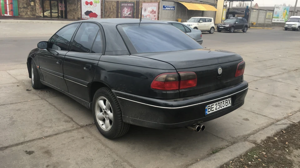Opel Omega Irmscher 2