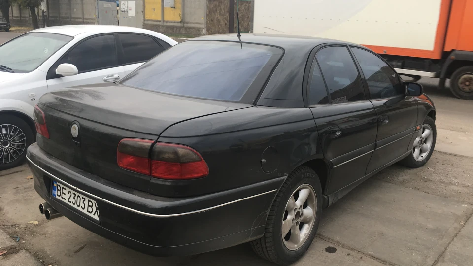 Opel Omega Irmscher 3