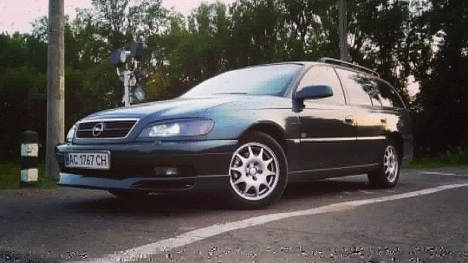 Opel Omega Irmscher 5