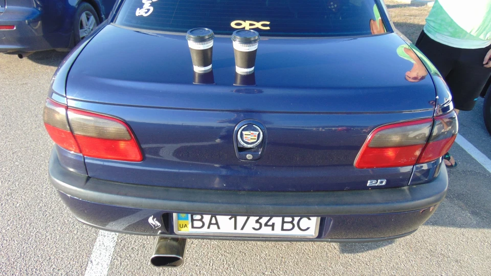 Opel Omega Кадиллак 2