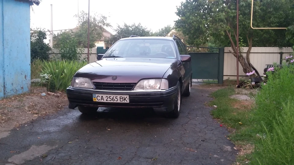 Opel Omega Караван 2.0 і