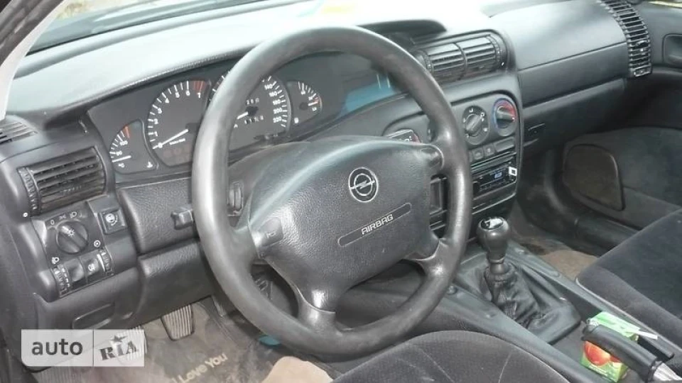 Opel Omega караван-сарай))) 5