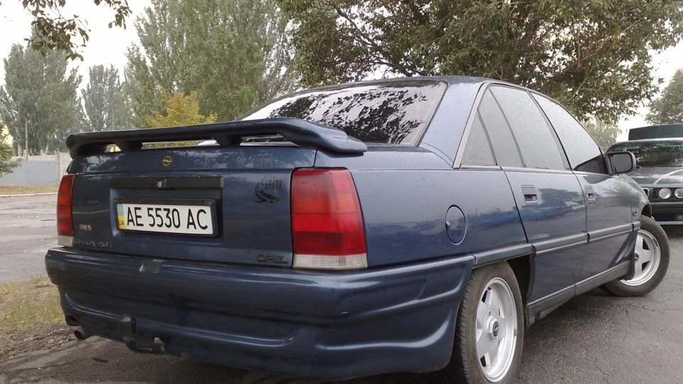 Opel Omega красиві бампера