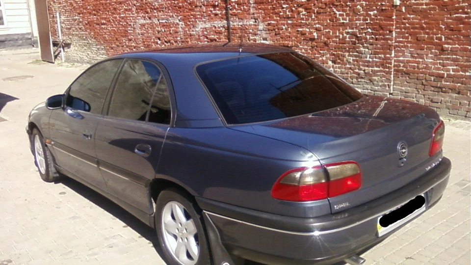 Opel Omega улюблений човен 3