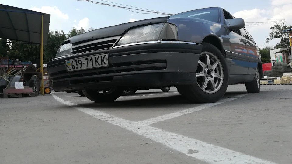 Opel Omega Лютик)) Перезалив 2