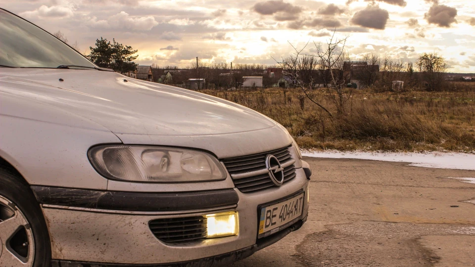 Opel Omega M51 Engine 2