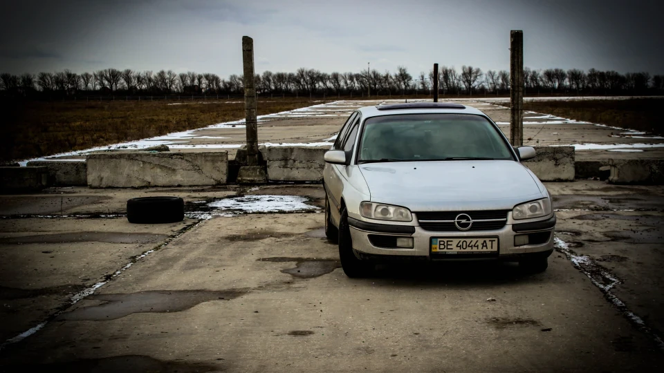 Opel Omega M51 Engine 3