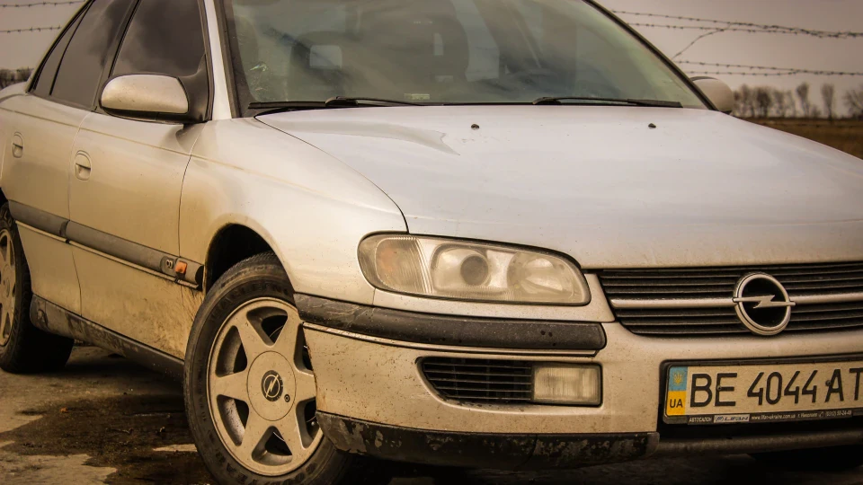 Opel Omega M51 Engine 4