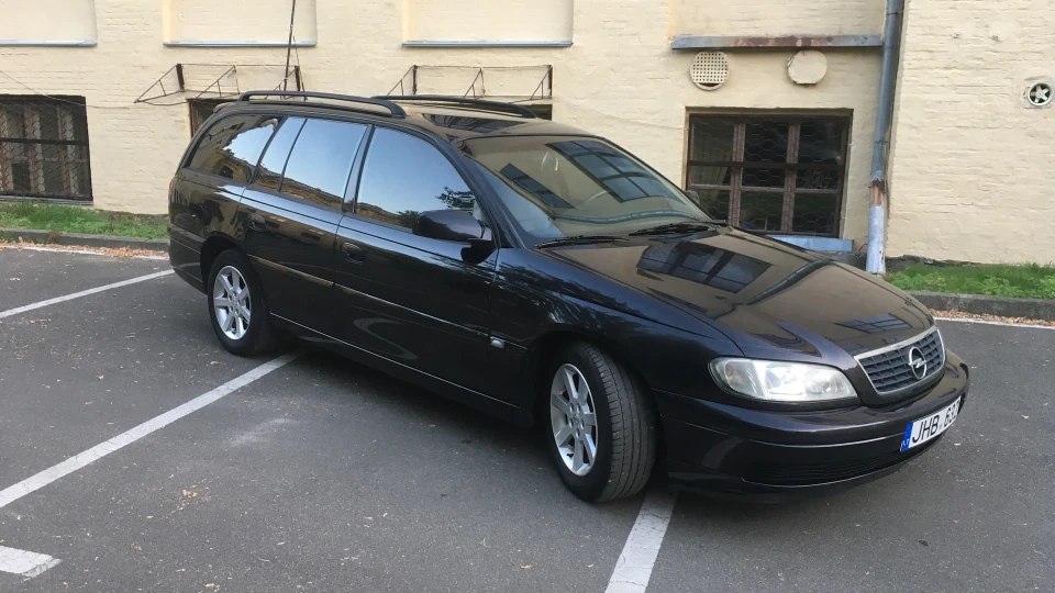 Opel Omega M57