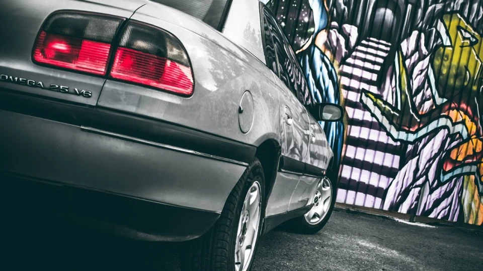 Opel Omega машина супер 3