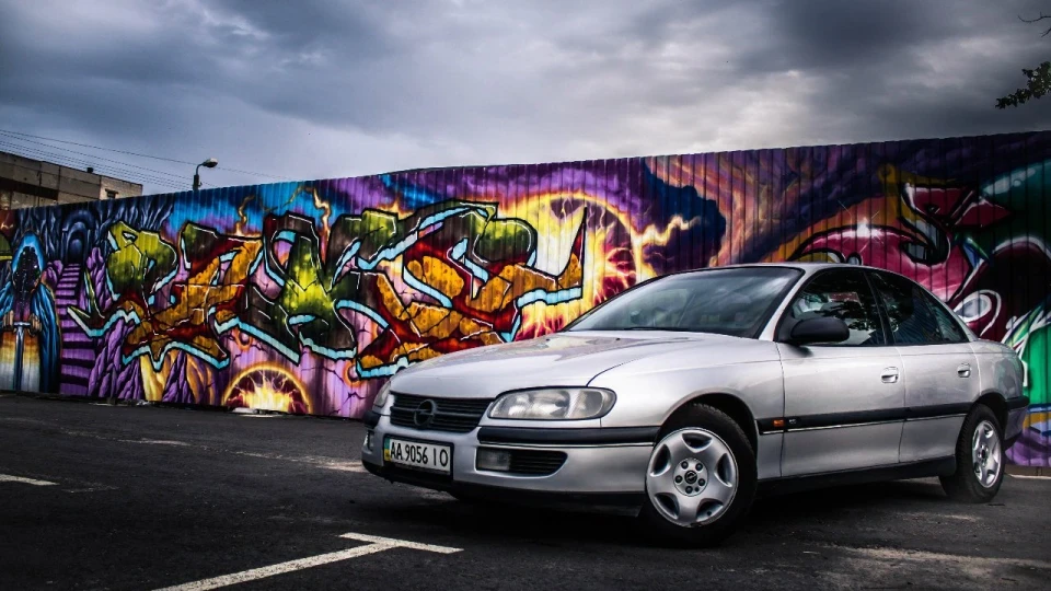 Opel Omega машина супер 4
