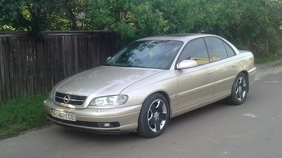Opel Omega Машинка просто літак, 4