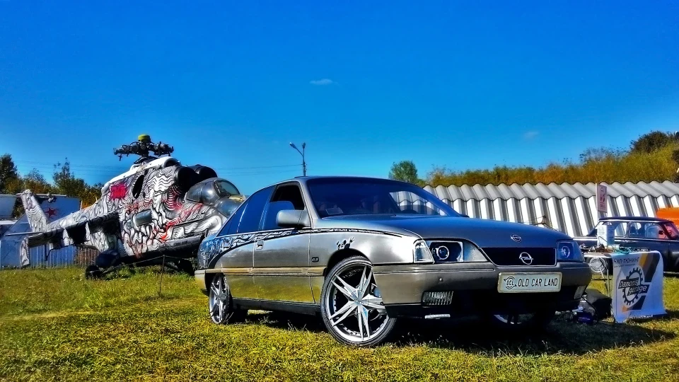 Opel Omega megaOmega 2
