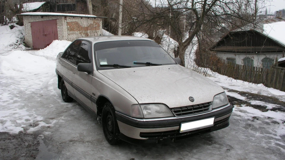 Opel Omega Мертвий труп 3