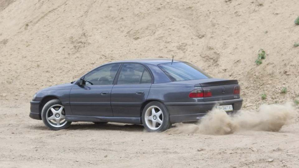 Opel Omega мuscle car 2