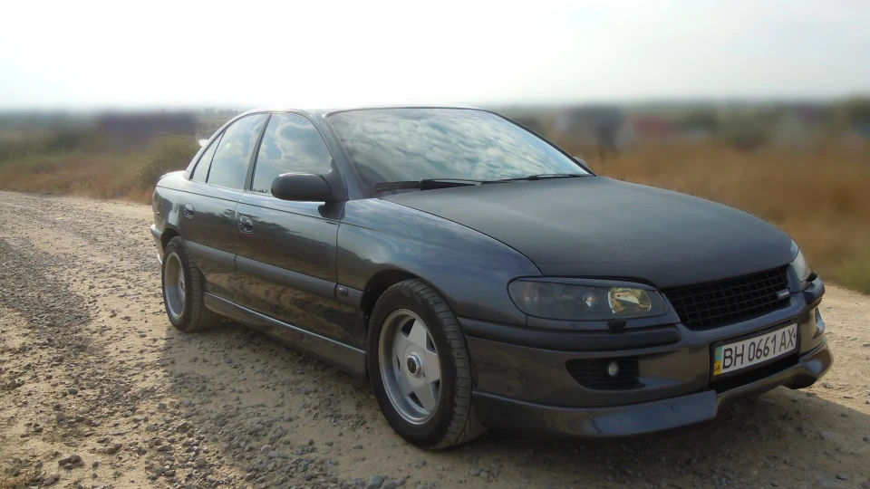 Opel Omega мuscle car 4