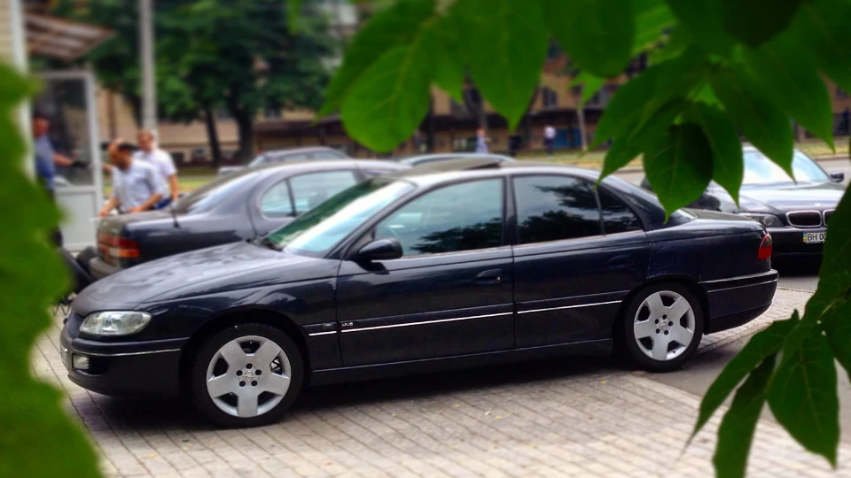 Opel Omega MV-6 2