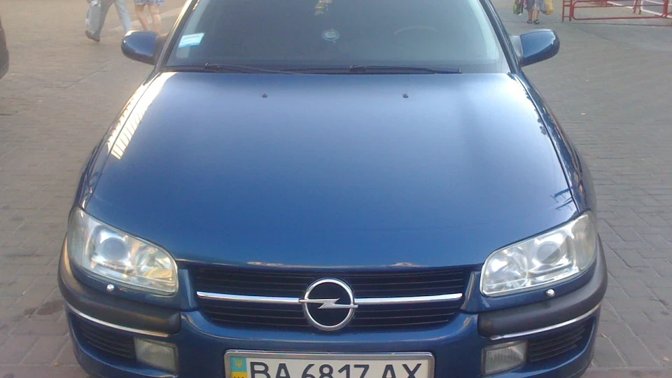 Opel Omega MV6 3.0 синій металік 4