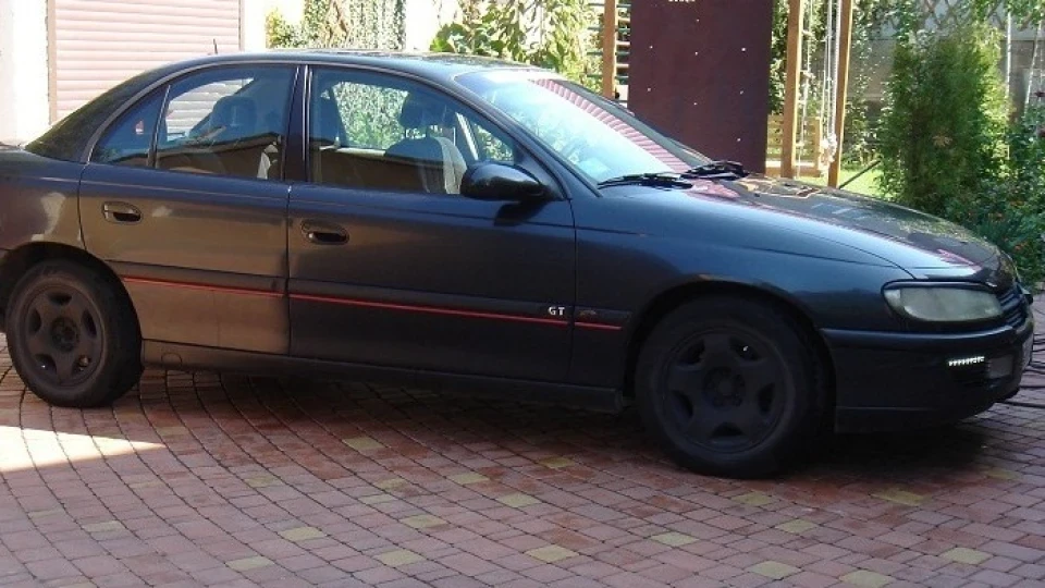Opel Omega не доброзичлива 2