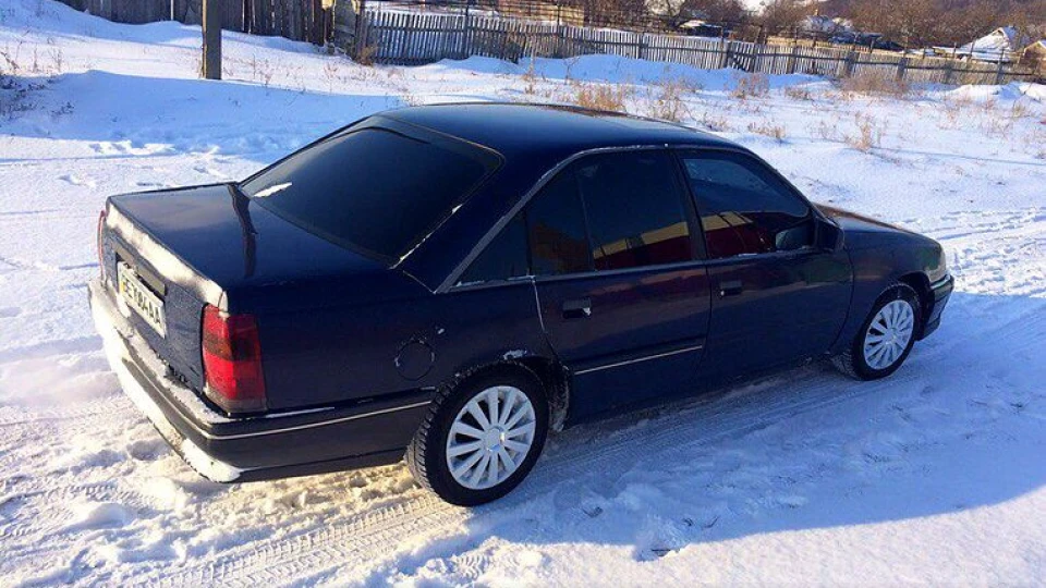 Opel Omega не тисне 😂 4