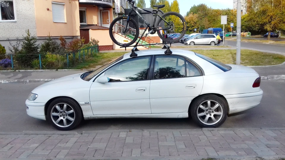 Opel Omega Німець Альбінос