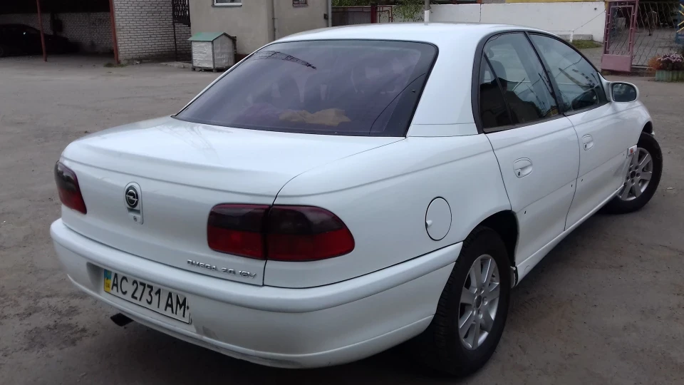 Opel Omega Німець Альбінос 5