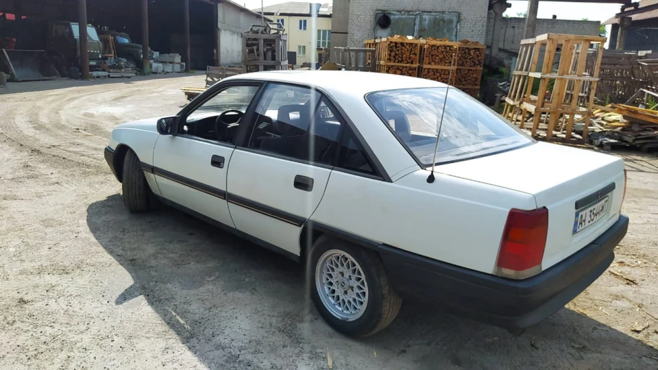 Opel Omega Ольга 3