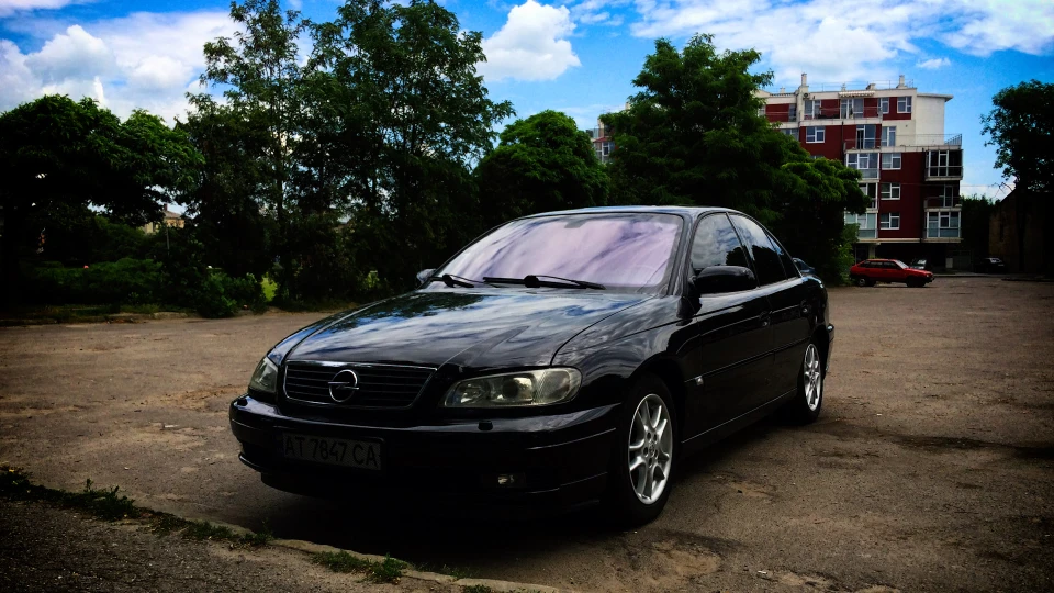 Opel Omega Оміж M57 2