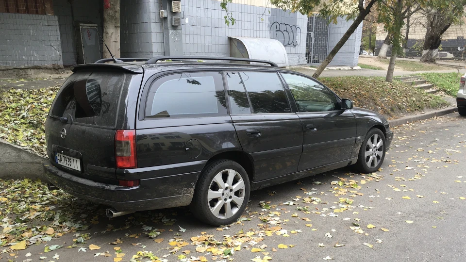 Opel Omega (Opel Olega) 5