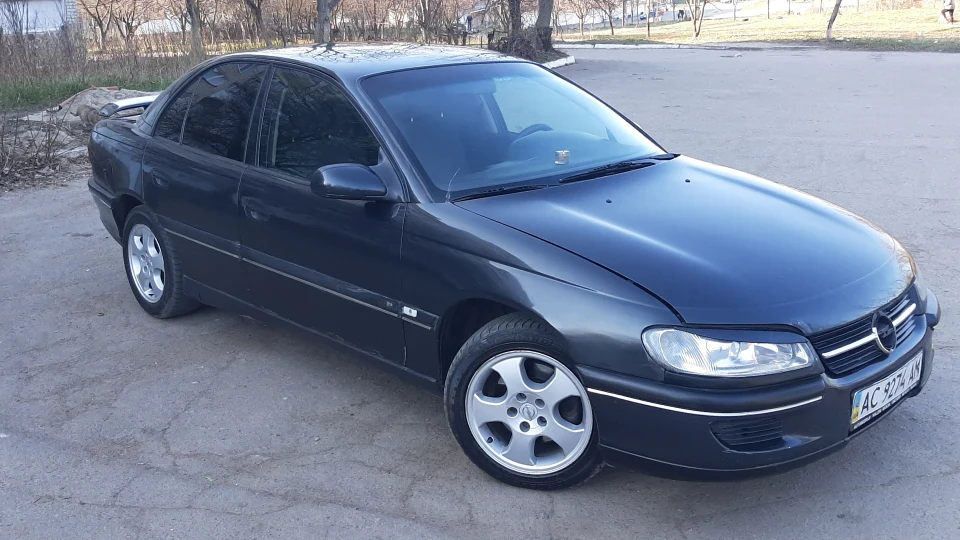 Opel Omega Opel Omega 2.5 v6 Sport 3