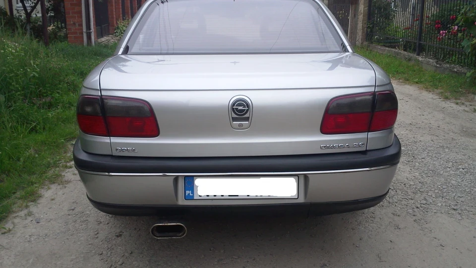 Opel Omega Поляк 5