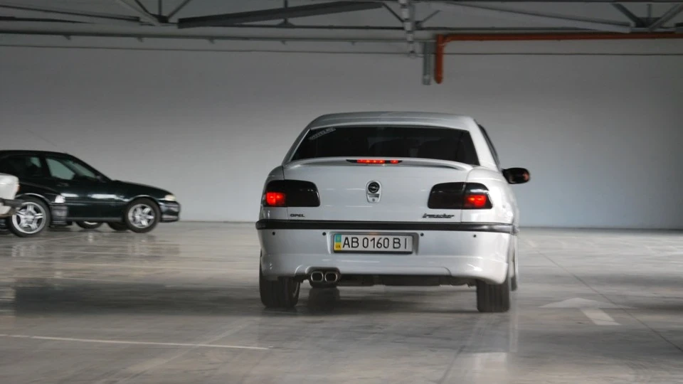Opel Omega Куля 3