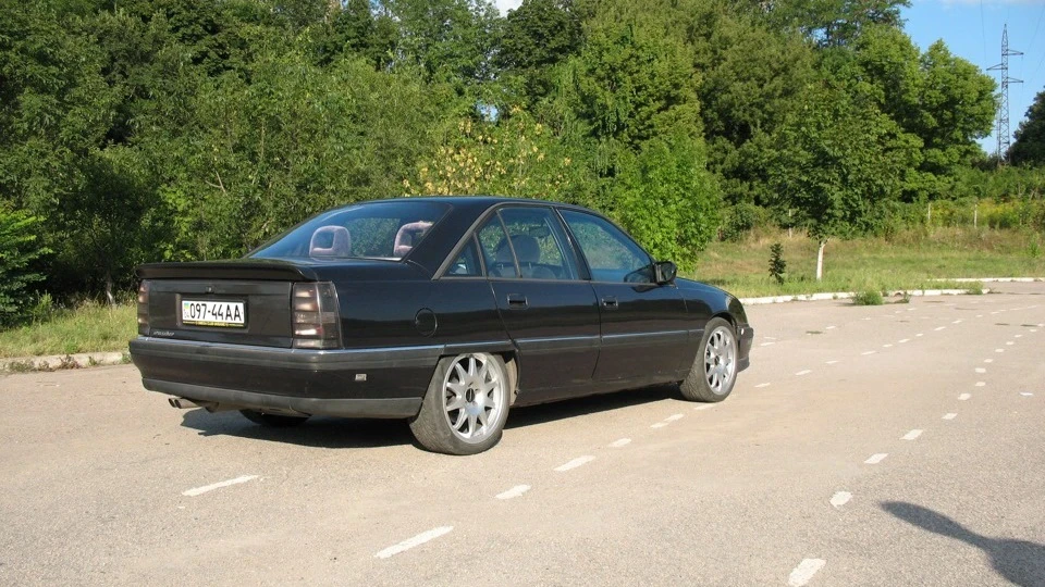 Opel Omega Ракета на BORBET Аx 2