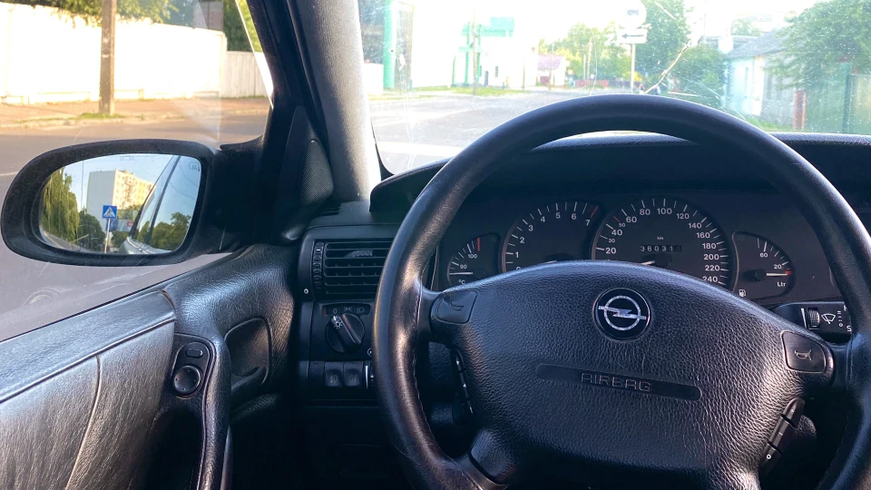 Opel Omega Ракета X30XE