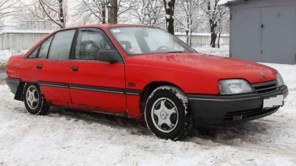 Opel Omega С20NE 4