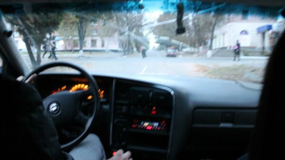 Opel Omega Синій бегемот 2.0 5