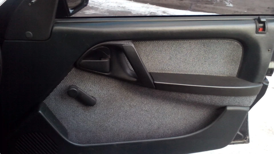 Opel Omega синій металік ООА1,8 5