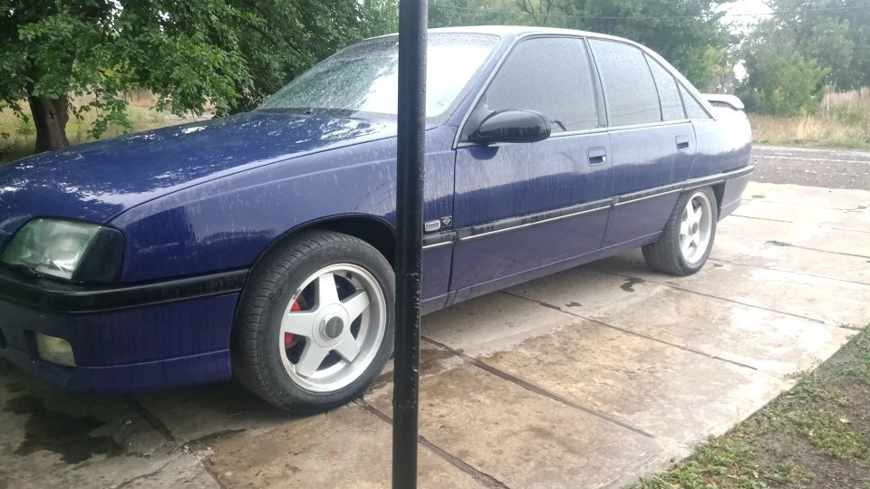 Opel Omega Синька 2