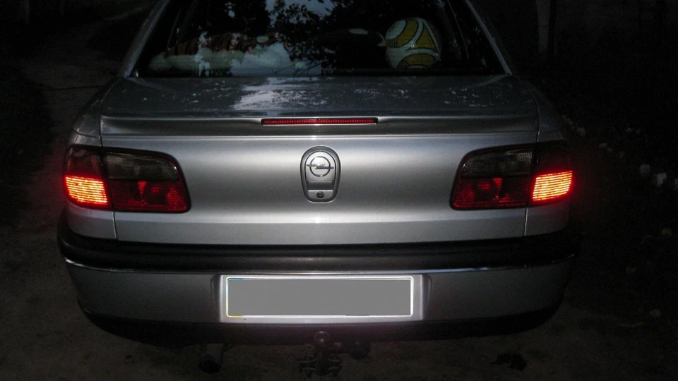 Opel Omega Снігова королева 2